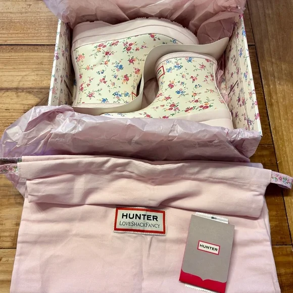 Hunter x LoveShackFancy Sunrise Patchwork Confetti Bloom - Picture 4 of 5